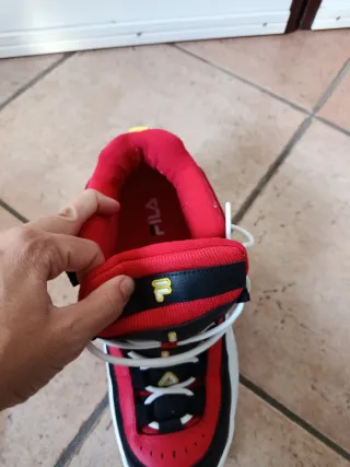 Scarpe Fila Uomo Tg 42 Rosse Nere