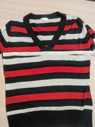 Jersey de pico a rayas