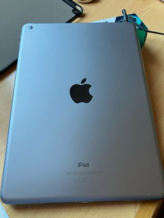 iPad 6ª Generación 128GB Impecable