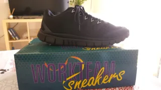 Zapatillas  Negras Talla 40