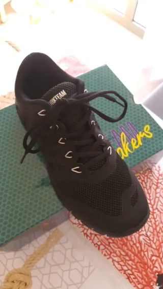 Zapatillas  Negras Talla 40