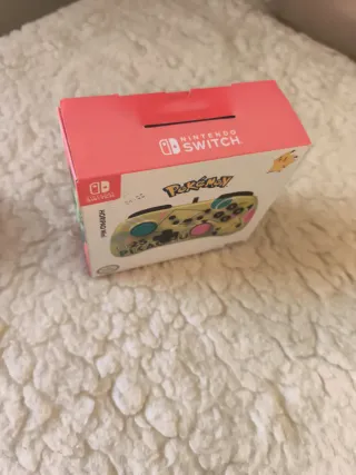 Caja Vacía Control Nintendo Switch Pokémon HORI