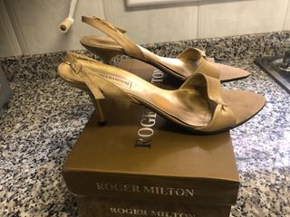 Sandalias Daria Barbieri Doradas Tacon