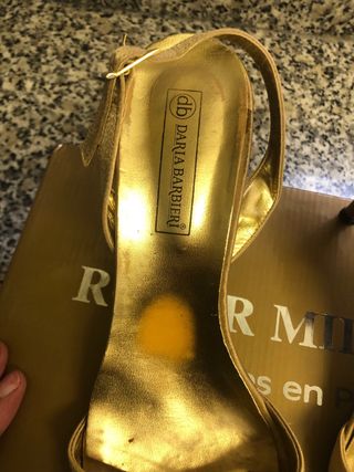 Sandalias Daria Barbieri Doradas Tacon