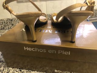 Sandalias Daria Barbieri Doradas Tacon