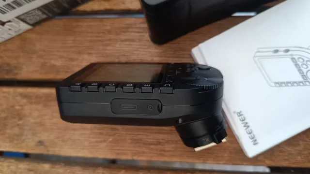 NEEWER QPRO-C TTL Flash Trigger Inalámbrico