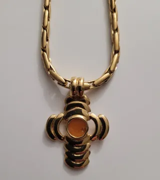 Colgante Cruz Chapado Oro.