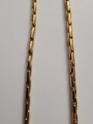 Colgante Cruz Chapado Oro.