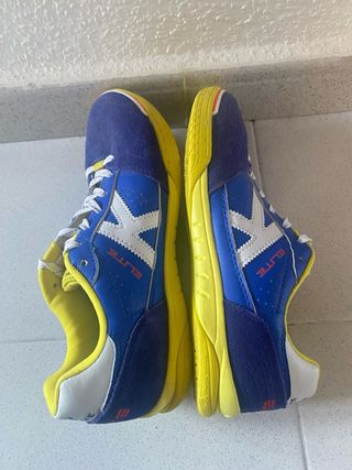 Deportivas Fútbol Sala Kelme Elite talla 43