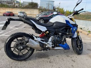 BMW F900R