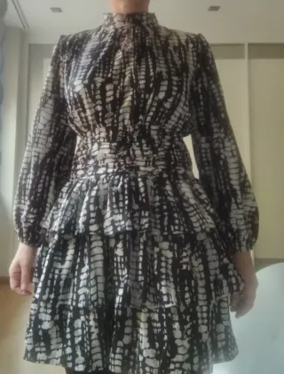 Vestido estampado blanco y negro