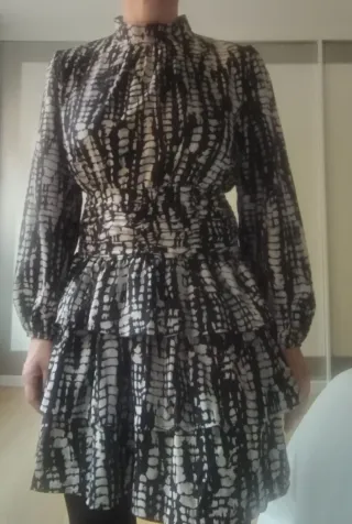 Vestido estampado blanco y negro