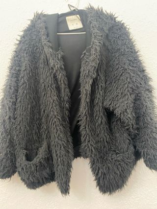 Chaquetón pelo Pull&Bear gris