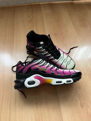 Nike Air Max TN moradas y amarillas