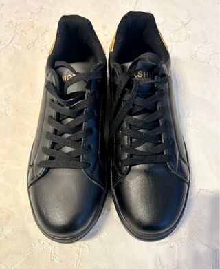 Scarpe unisex nere e oro