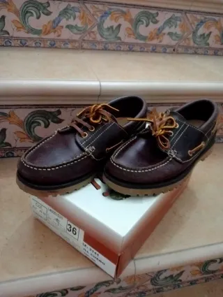 Mocasines chico Timberland Talla 36 Piel Napa Marr
