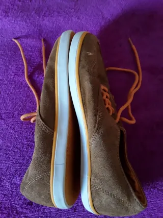 Zapatos Element niño marrón/blanco remate naranja