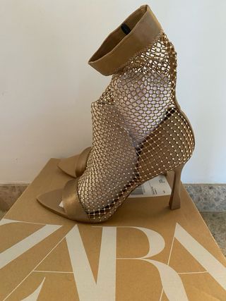 Botín Zara Fiesta Dorado Malla