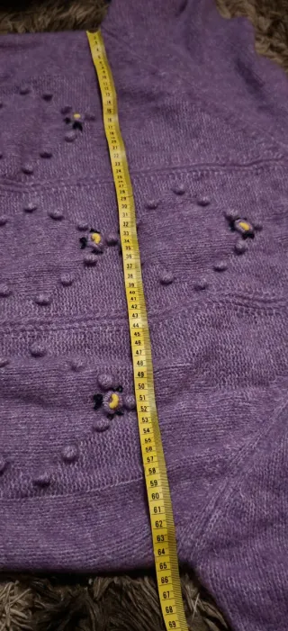 Jersey punto lila con flores