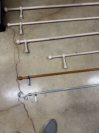 Bastoni per tende in legno e alluminio