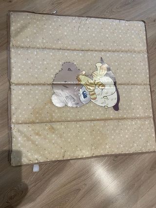 Parco giochi quadrato per bambini