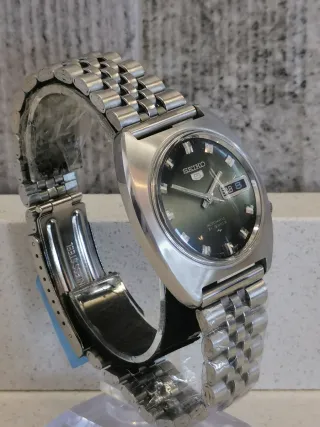 Seiko Automatic 7019-7190 Vintage Feb 1978
