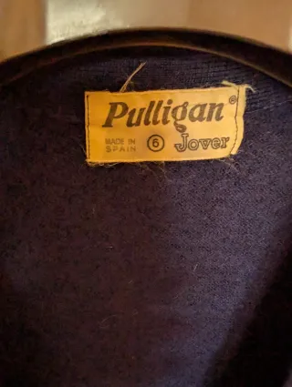 Chaleco Pulligan azul marino, con botones