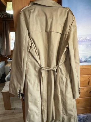 Gabardina hombre beige nueva