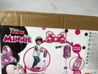 Patinete Minnie con mochila