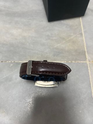 Reloj Quantum Cuadrado Correa Marrón