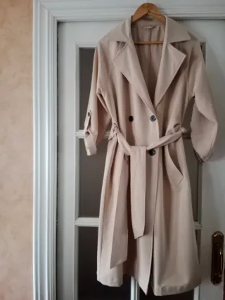 Gabardina beige verano