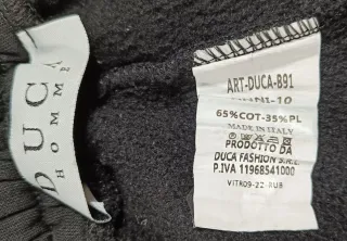 Maglia Moncler Grigia e Pantalone Nero,  anni 10