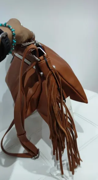 Bolso Pepe Moll marrón con flecos