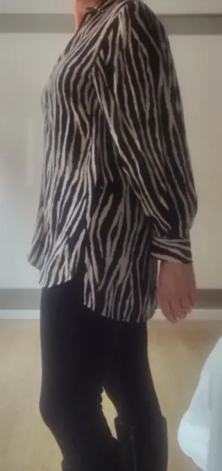 Camisa estampada cebra