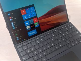 Microsoft Surface Pro X 13" SQ2 16Gb RAM TÁCTIL