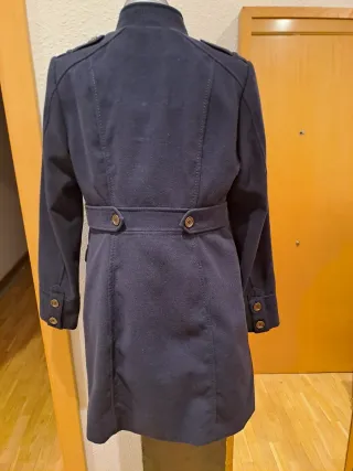 Abrigo HYM azul marino talla 40
