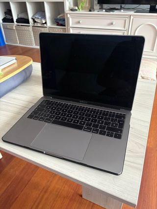 MacBook Pro 2018 13 pulgadas Gris Espacial