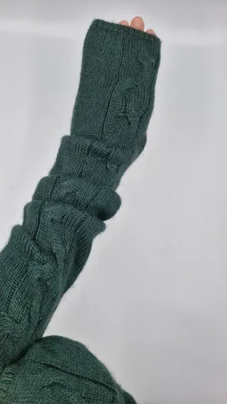 Mitones de lana trenzada