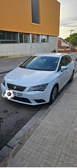 SEAT Leon st