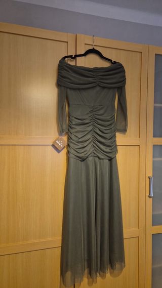 Vestido verde de tul