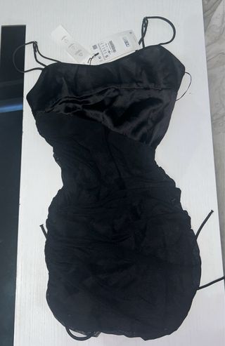 Vestido satén y tul negro talla S