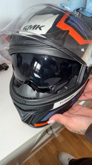 Casco SMK Talla L Nuevo
