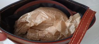 Bolso de piel negro y cuero.  Sin estrenar.