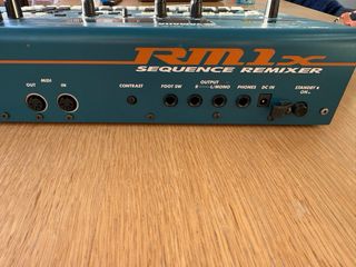 Yamaha RM1X Groovebox Secuenciador