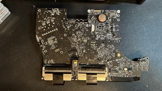 Placa Madre iMac 21,5 2011 A1311 Apple