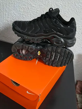 Nike Air Max Plus TN Zapatillas Negras