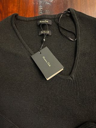 Top Massimo Dutti negro cuello asimétrico Talla M
