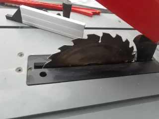 Sierra de mesa Einhell TC-TS 2025