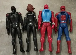 OFERTA Lote 4 Spider-Man 30cm SPIDER GIRL