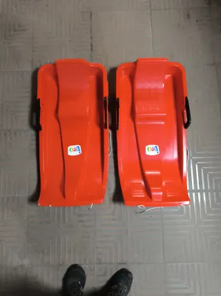 2 Trineos de Nieve Naranja